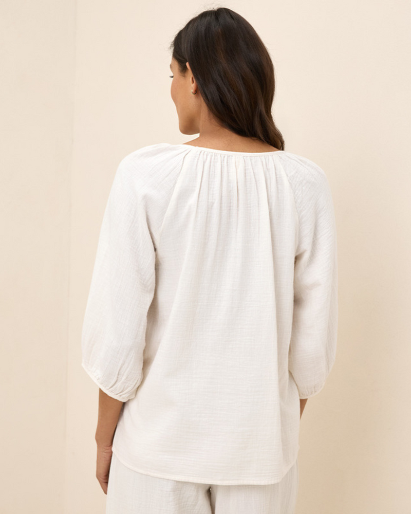 Blusa de Gola Redonda em Dupla Gaze Leveza e Estilo Natural